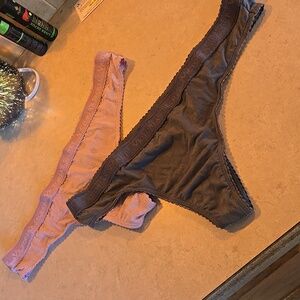 Victoria's Secret Pink and Gray/Green Thongs Set Of 2